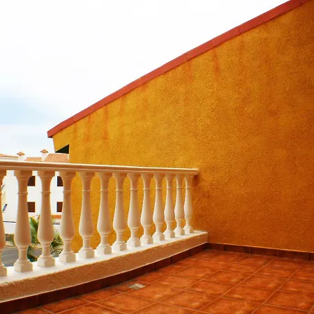 Sunny Terraced House Apartment Costa Adeje (Tenerife)